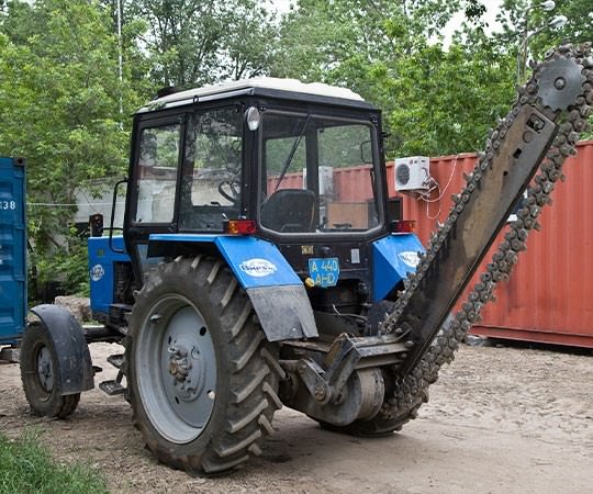 Траншеекопатель в аренду в Петрозаводске и  Республике Карелии