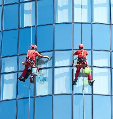 Мытье фасадов промальпинистами в Петрозаводске